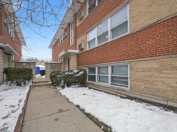 5th image of 6968 W Belmont Ave APT 3
