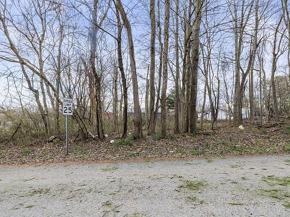 3rd image of 0 King Rd NE