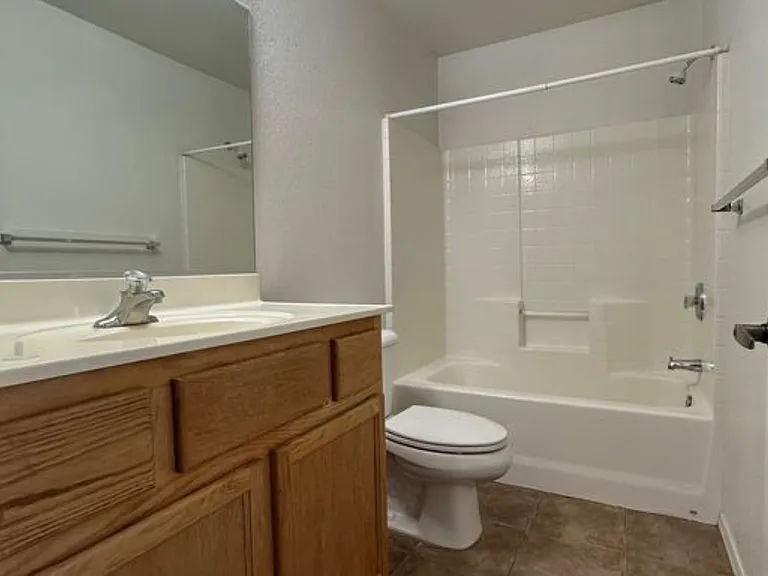 3049 Shoshone Dr #102 — Photo 16