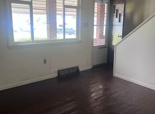 318 Spruce St, Vandergrift, PA 15690