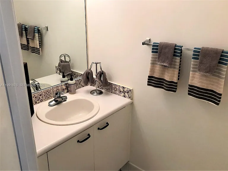 2233 Ensenada Ter — Photo 16