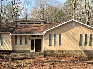 557 Bells Ferry Pl, Acworth, GA 30102