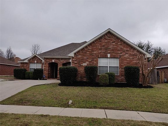 2nd image of 2819 Rosewood Blvd