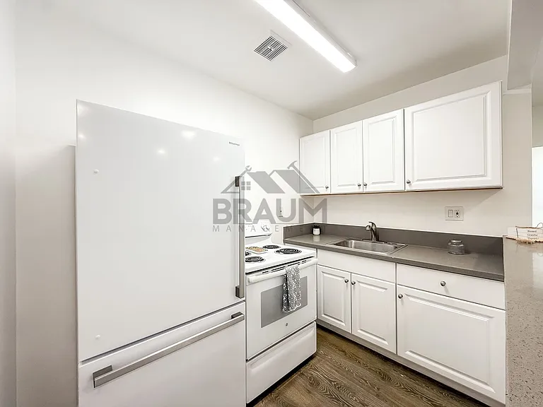 5611 FULCHER PROPERTY, LLC — Photo 7