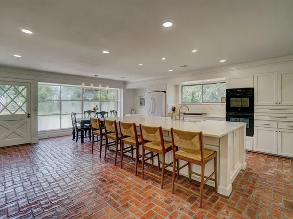 1604 English Dr, Shawnee, OK 74804