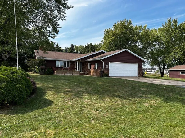 N1725 Cardinal Ln, Kaukauna, WI 54130