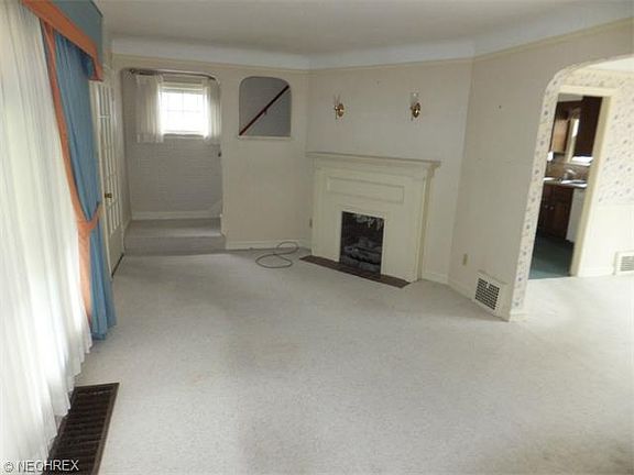 3rd image of 4373 W 61st St