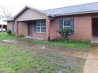 231 Van Voris St, Batesville, MS 38606