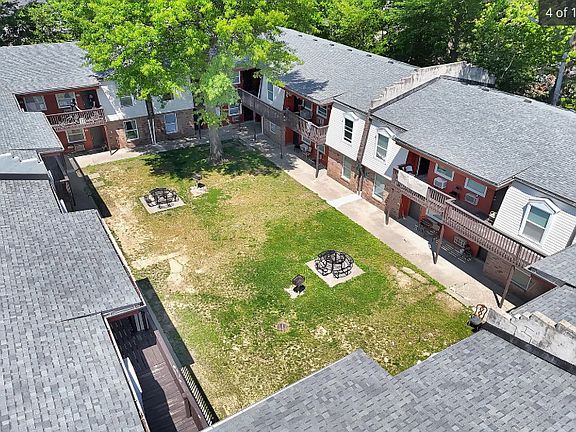 3rd image of 421 Poplar Level Ct #211