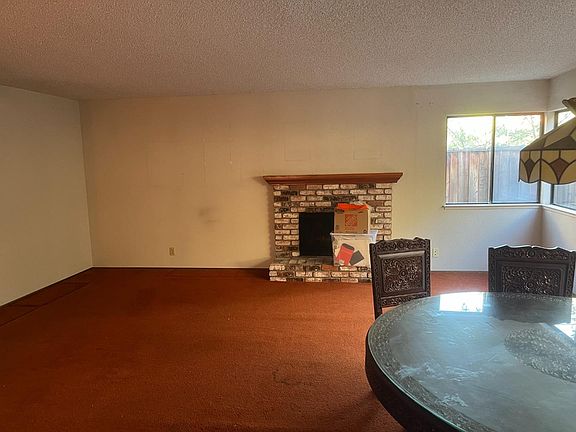 5th image of 2852 Broken Oak Ct