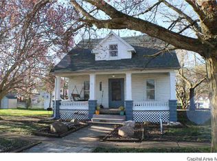 407 Louisa St, Illiopolis, IL 62539