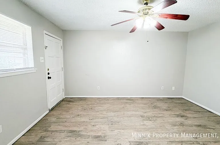 7303 Avenue X #105 — Photo 7