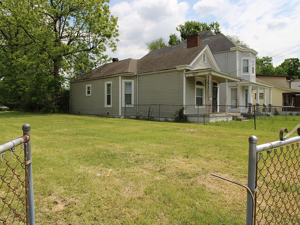 1st image of 2319 W Burnett Ave