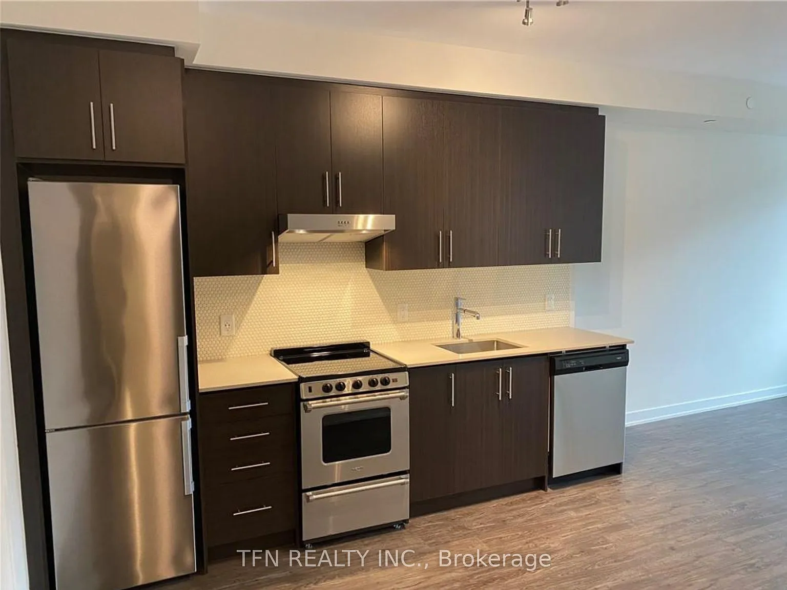 1 bed, $1,699 — Photo 2