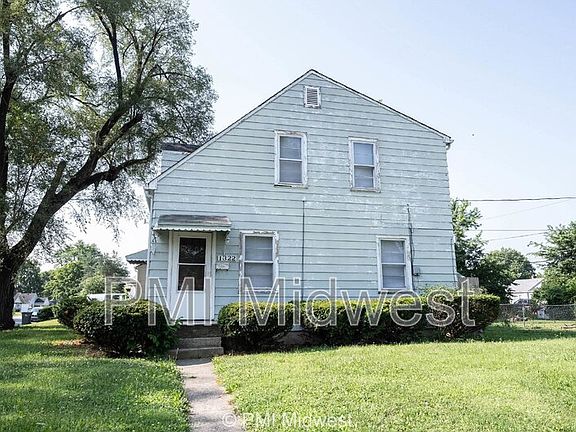3rd image of 1322 N Alton Ave