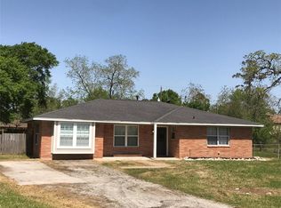 614 S Shady Ln, La Porte, TX 77571