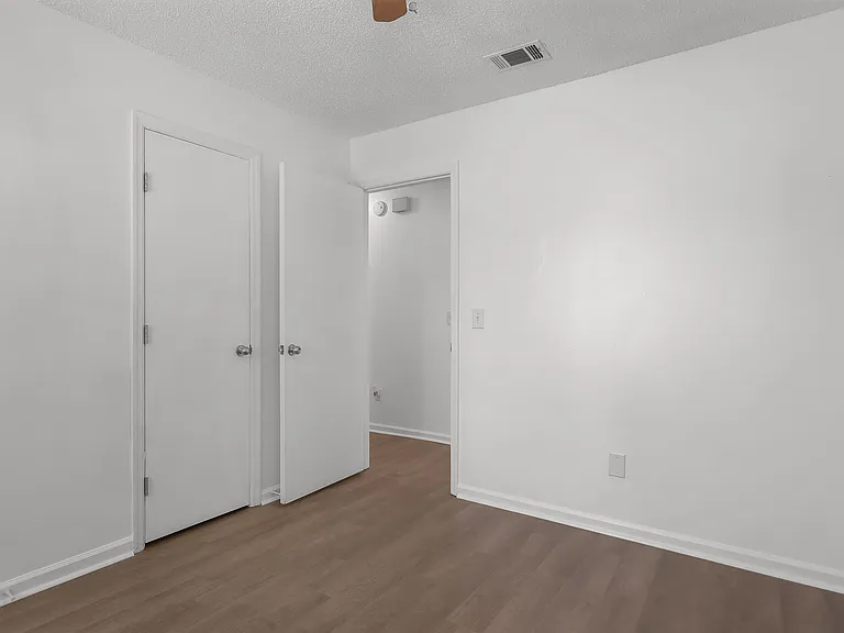 783 Inwood Dr — Photo 26