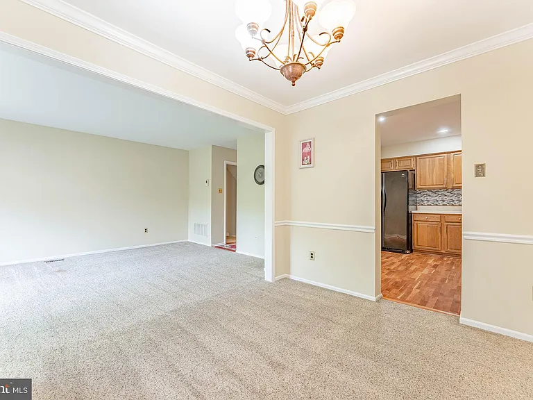 11 Chateau Cir — Photo 19