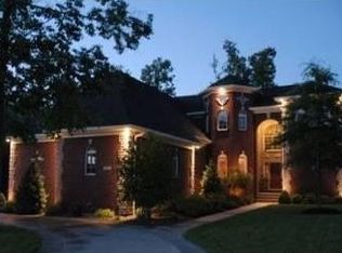 12307 Hummingbird Way, Sellersburg, IN 47172