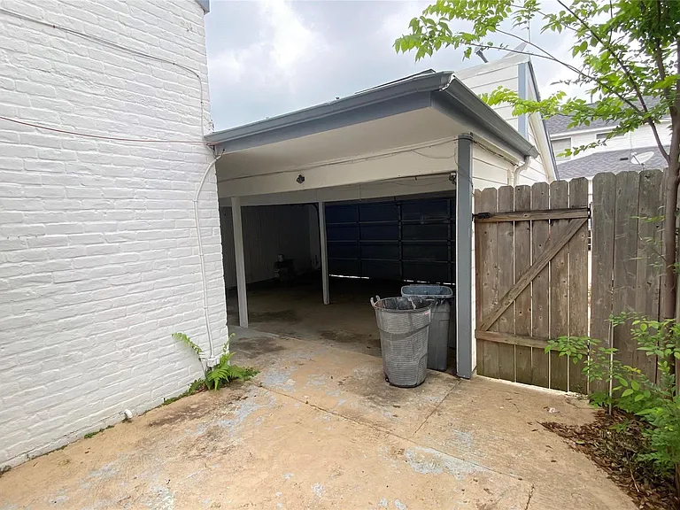 4714 N Cashel Cir — Photo 18