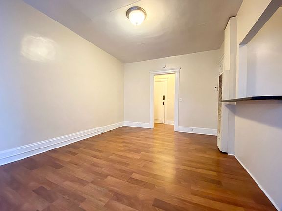 4th image of 1511 Boylston Ave APT 204