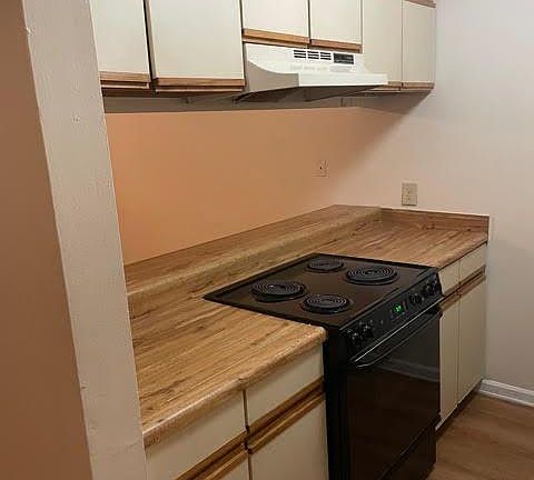 5th image of 2165 Sandpiper St