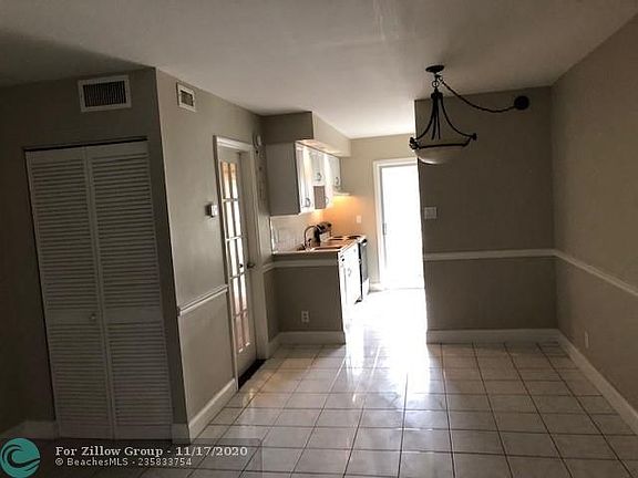 5th image of 7600 NW 4th Pl APT 105