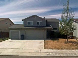 142 Desert Springs Ln, Fernley, NV 89408