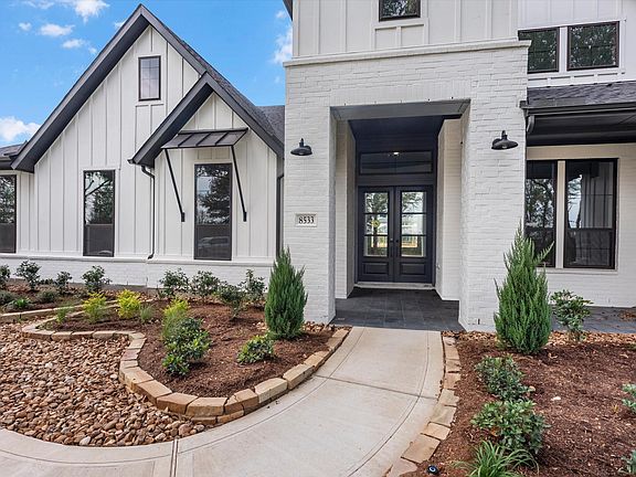 2nd image of 8533 Bois Darc Ln