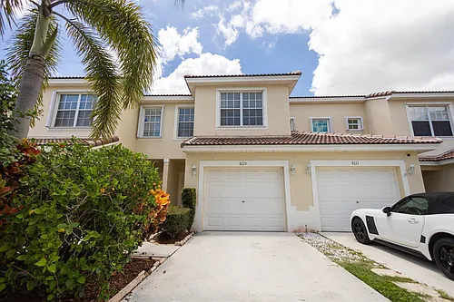 8115 Bellagio Ln Photo 1
