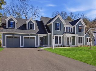 51 Revolutionary Rd, Concord, MA 01742