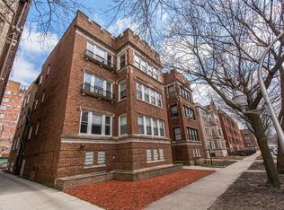 6939 S Oglesby Ave, Chicago, IL 60649