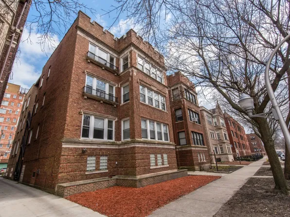 6939 S Oglesby Ave, Chicago, IL 60649