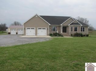 603 Old Olive Rd, Benton, KY 42025