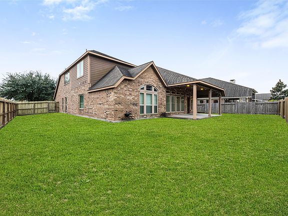 3rd image of 5335 Stoneridge Ct