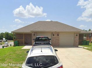 964 Vale St APT A, Springdale, AR 72764