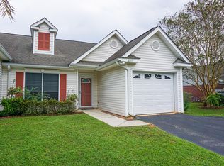 651 Spring Lake Ct, Mobile, AL 36695