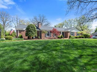 2104 N Ballas Rd, Saint Louis, MO 63131