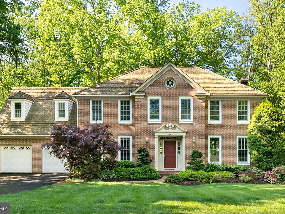 1st image of 4903 Oakcrest Dr