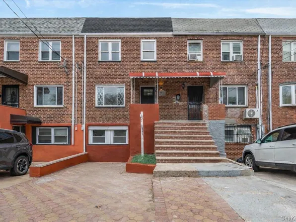 186-01 Henderson Avenue, Hollis, NY 11423