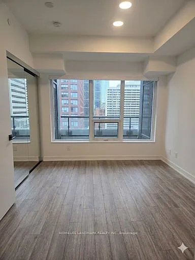 609 Sherbourne St #1703 — Photo 6