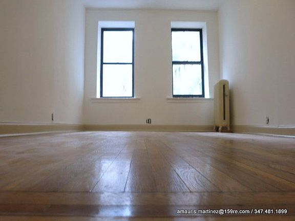 3rd image of 41 Park Ter W APT A1