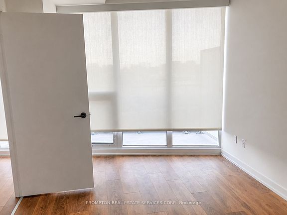 5th image of 115 McMahon Dr #2302