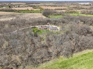N7370 Hamms Rd, Burlington, WI 53105