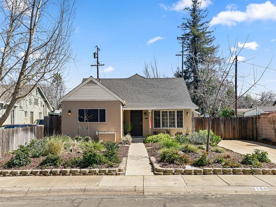 2nd image of 2156 Oakmont St