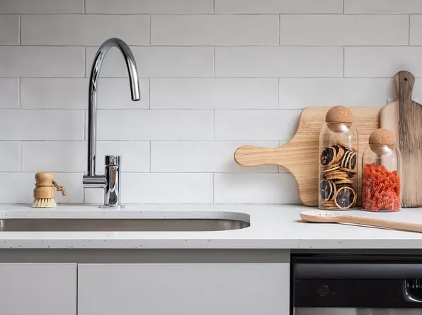 445 Grand Avenue image 7 of 38