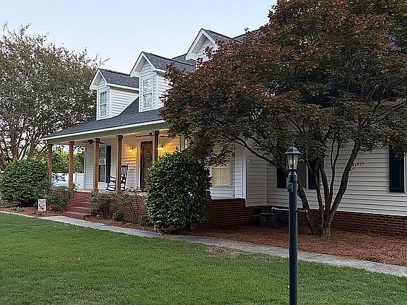 2nd image of 46 Red Hill Rd