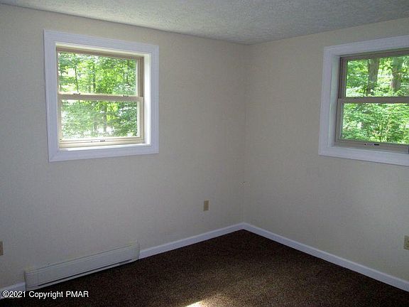5th image of 2378 White Oak Dr W