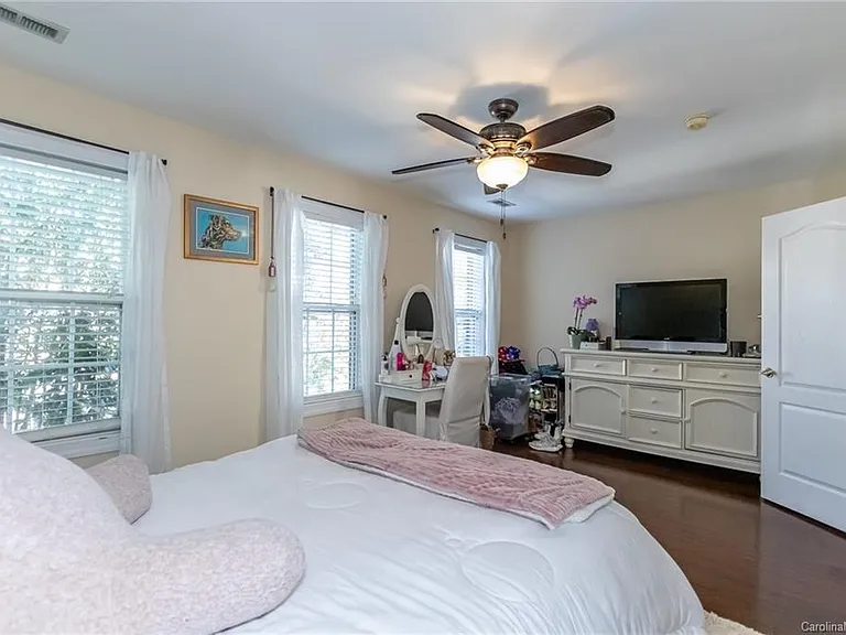 14515 Adair Manor Ct — Photo 22