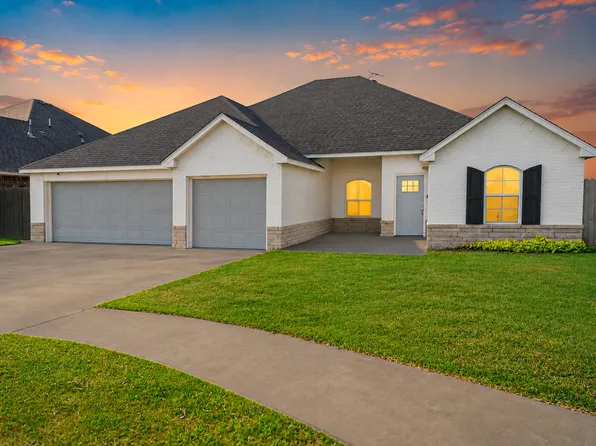 2807 Falling Leaves Dr, Weatherford, OK 73096